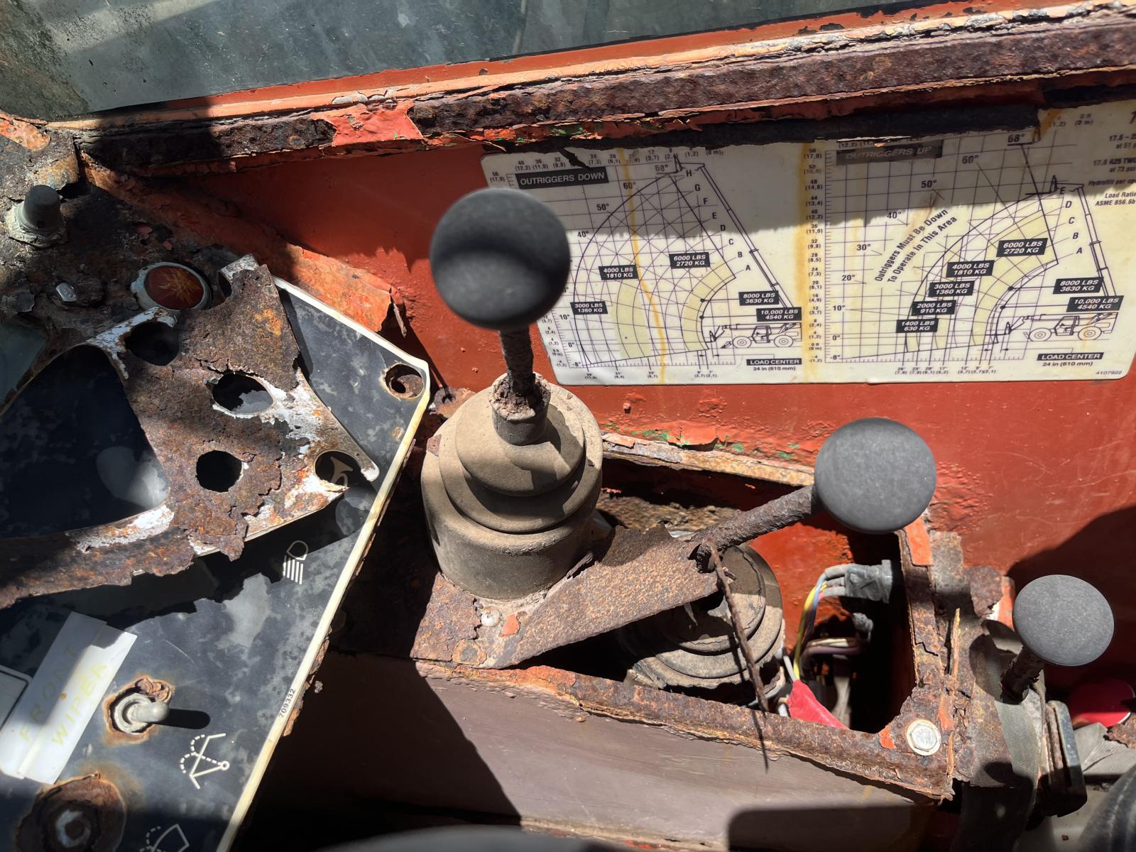 ./imagenes/INVOICE/2019/18340/SKYTRAK 10054 (28).JPG